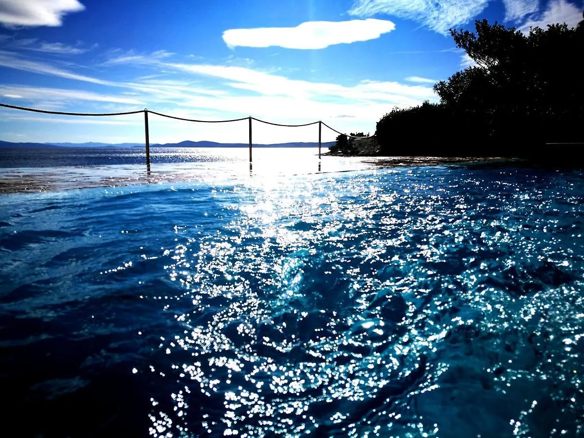 Apartment Bella Vista Beach House Apartments, Hot Pool And Jacuzzi Trogir Croatia