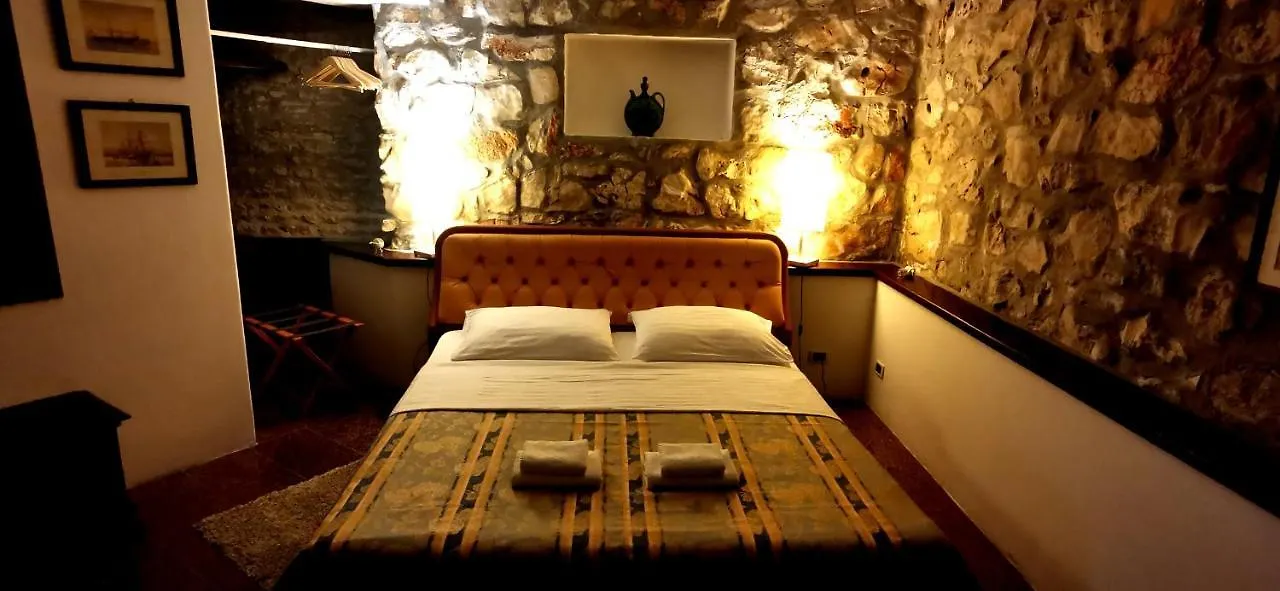 Apartment Bella Vista Beach House Apartments, Hot Pool And Jacuzzi Trogir