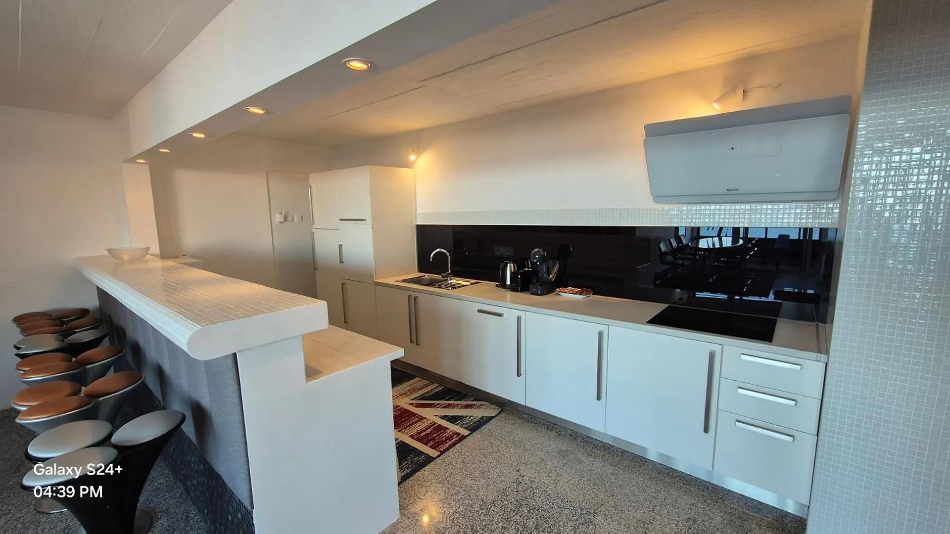 Bella Vista Beach House Apartments, Hot Pool And Jacuzzi Trogir